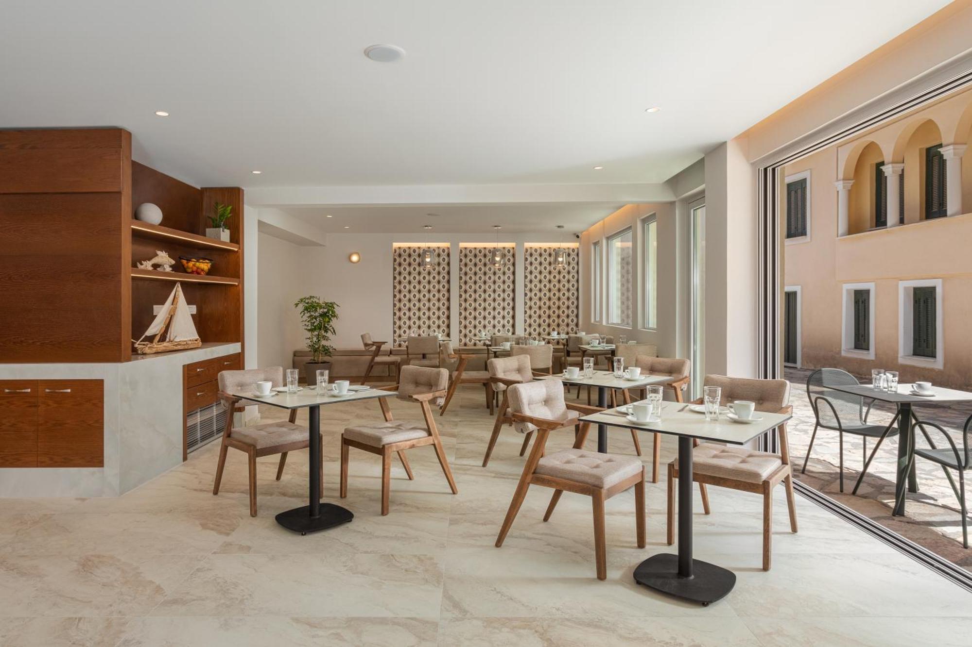 Preveza City Comfort Hotel Exteriér fotografie
