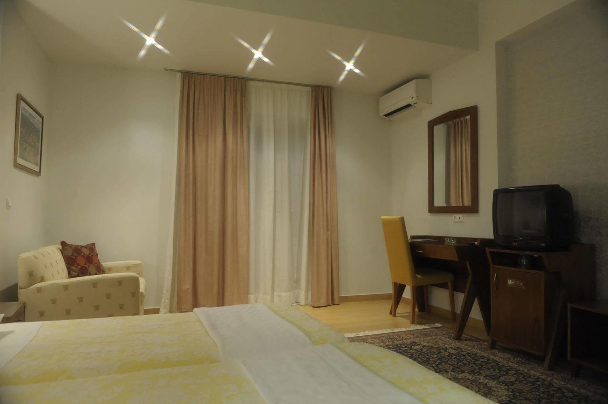Preveza City Comfort Hotel Exteriér fotografie